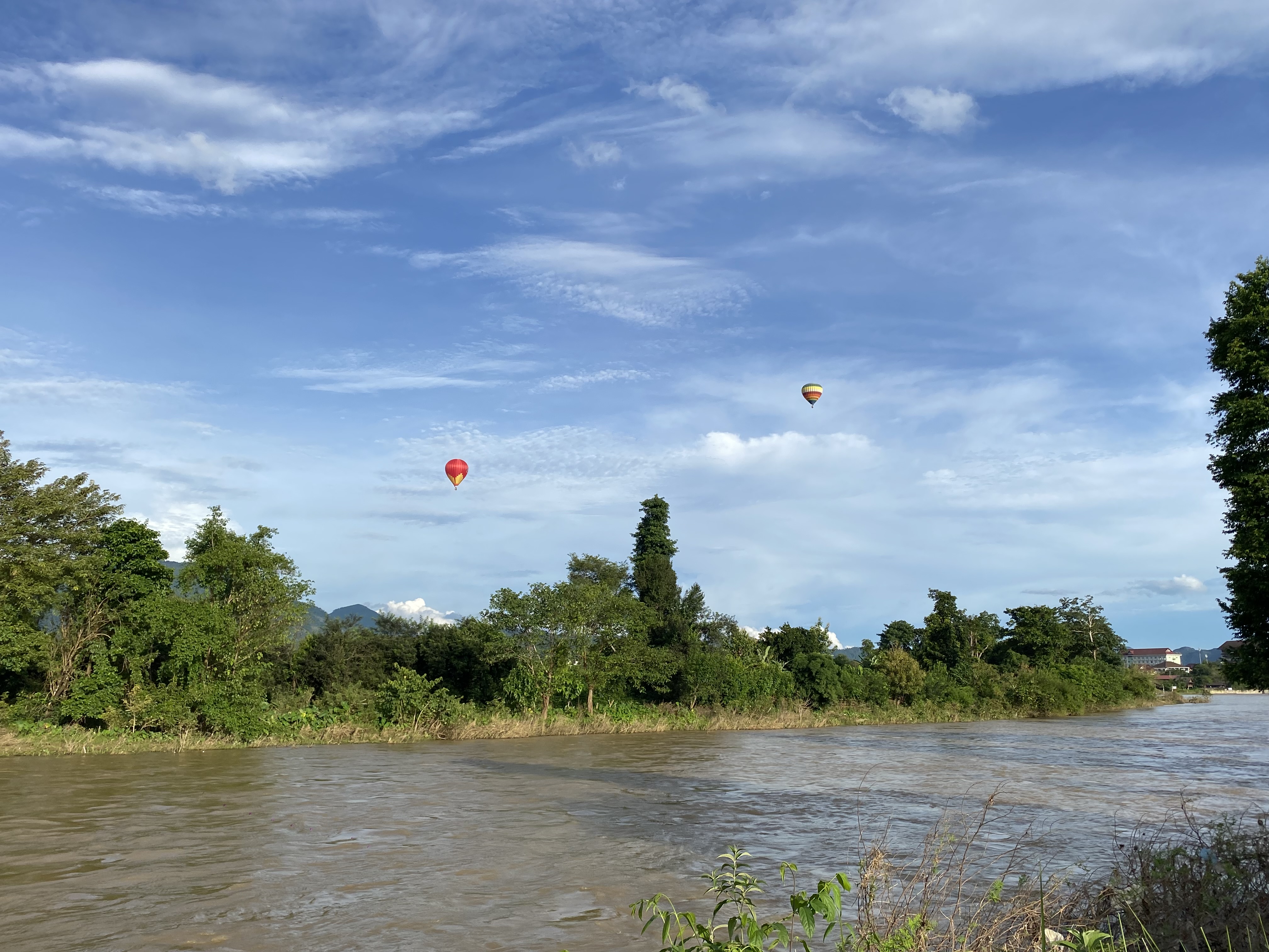 LAOS COMPLETE 8
